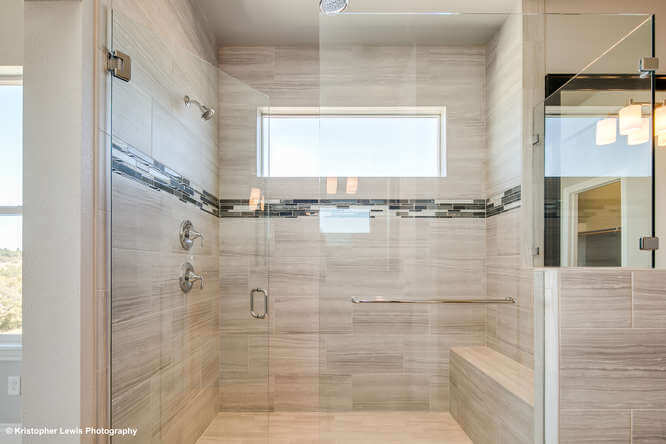 saddletree-custom-home-floorplan-modern-design-master-shower
