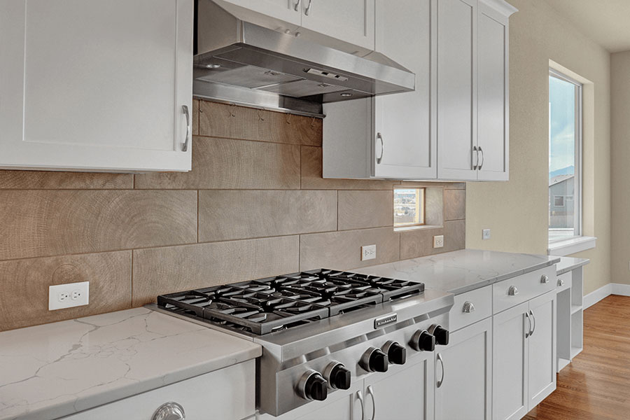 saddletree-custom-home-floorplan-cratfsman-design-stove